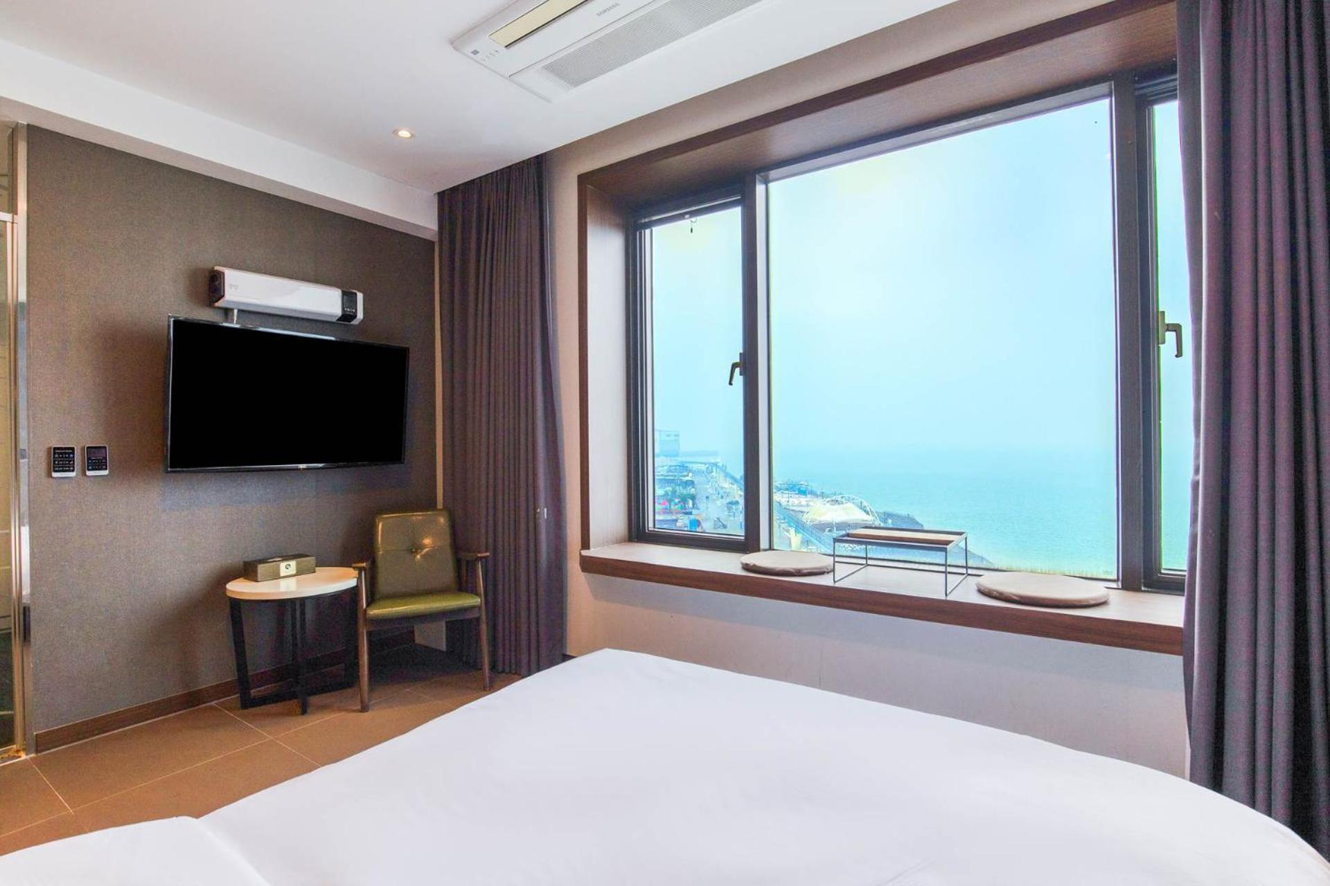 Incheon Blue Marine Hotel Экстерьер фото