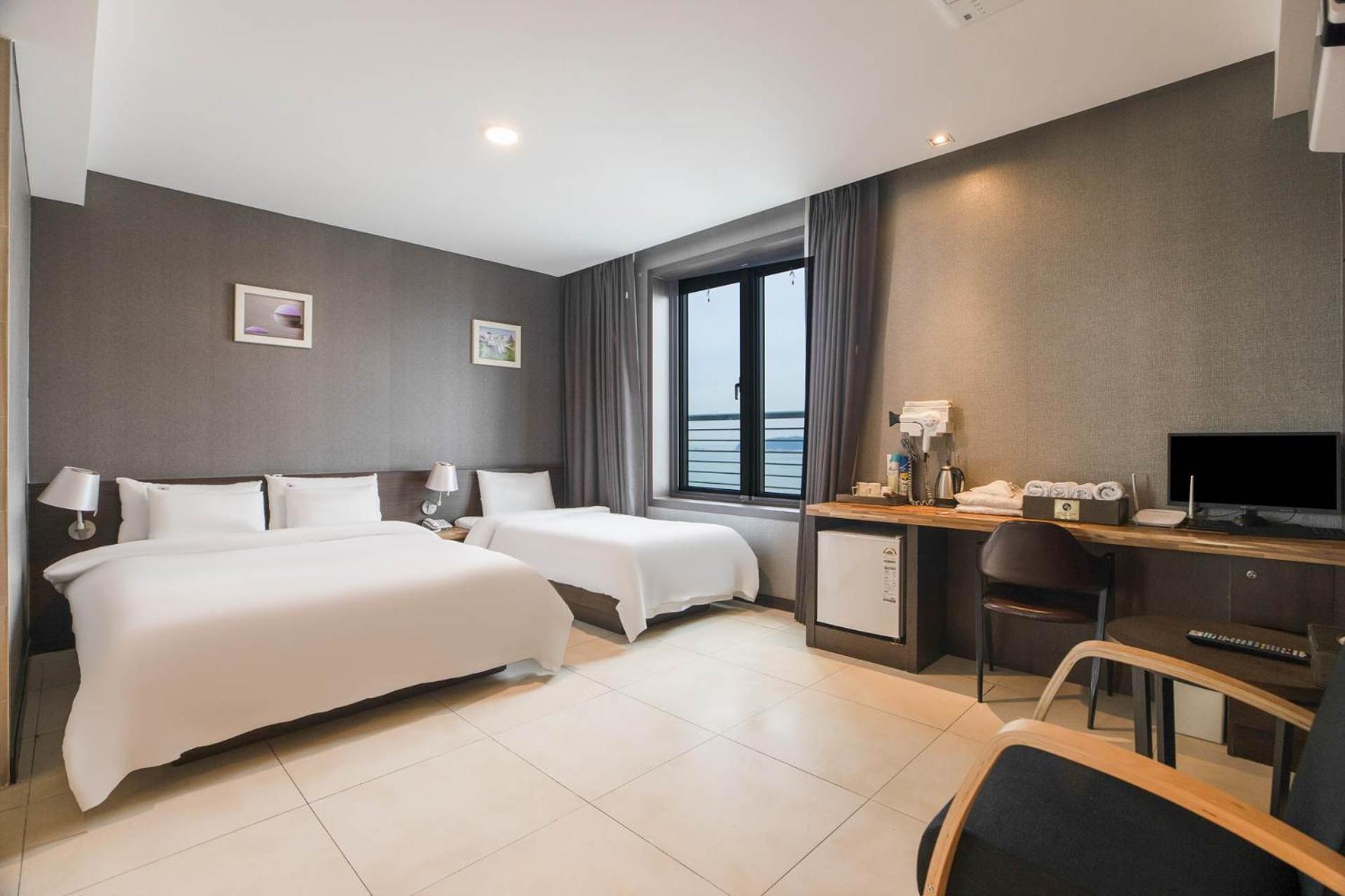 Incheon Blue Marine Hotel Экстерьер фото