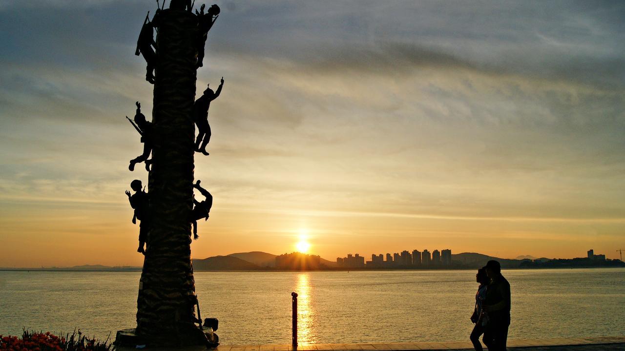 Incheon Blue Marine Hotel Экстерьер фото