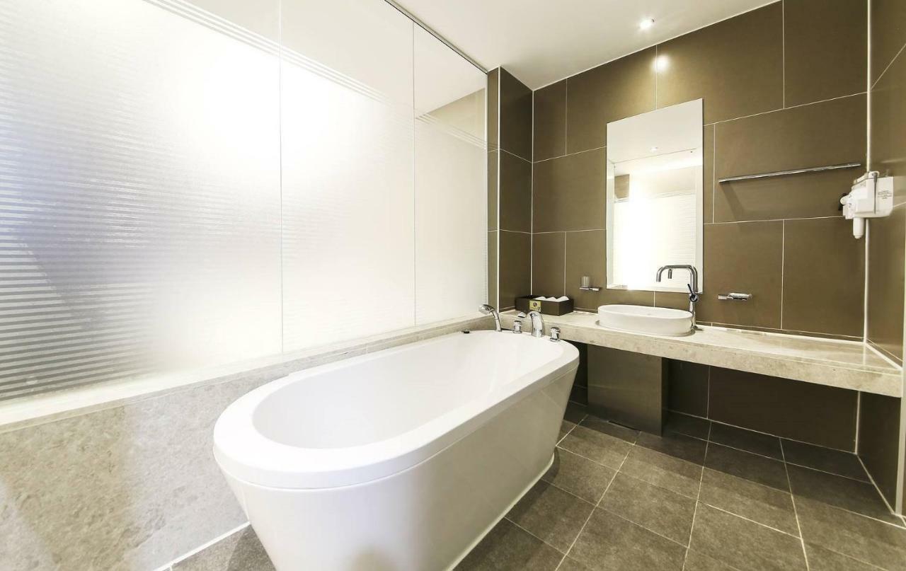 Incheon Blue Marine Hotel Экстерьер фото